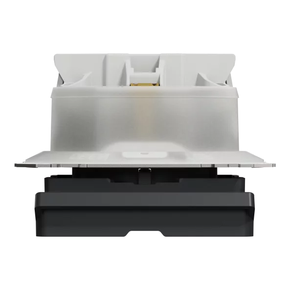 NEW SEDNA PRIZA 2P+E IP44 OBT+CAPAC ANTR