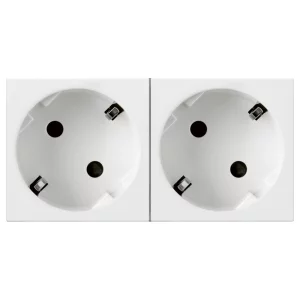 LEGRAND 077252 2X2P+T ORIENTARE 45? ALBA