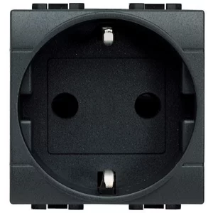 PRIZA SCHUKO 2P+T 10/16A L4141