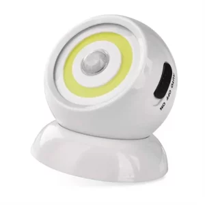 LAMPA DE VEGHE CU SENZOR 3XAAA